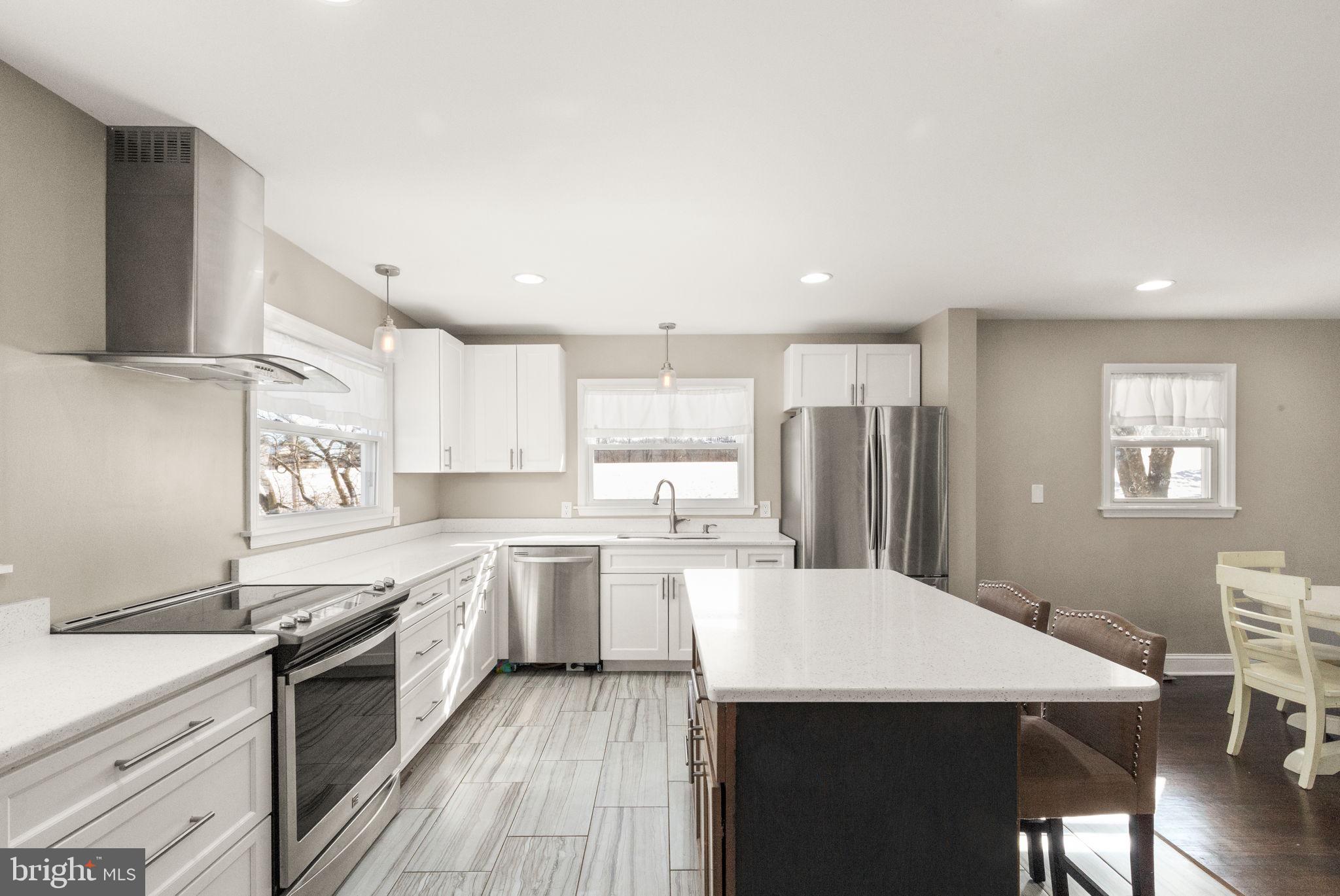 NORTHAMPTON - Residential