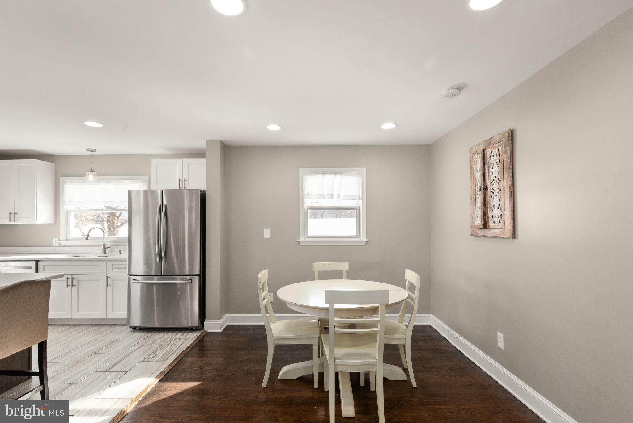 NORTHAMPTON - Residential