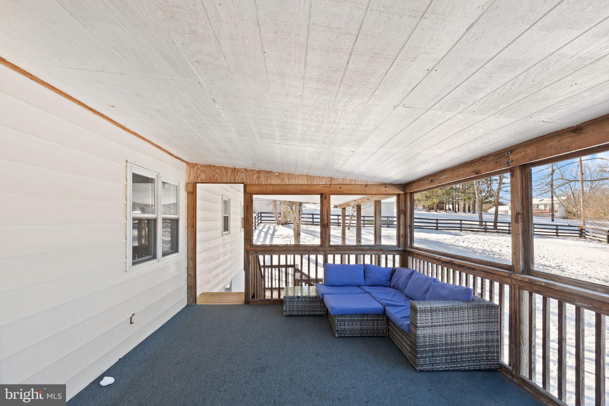 NORTHAMPTON - Residential