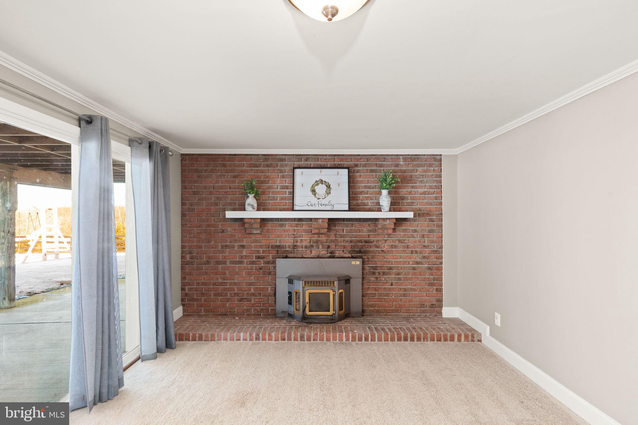 NORTHAMPTON - Residential