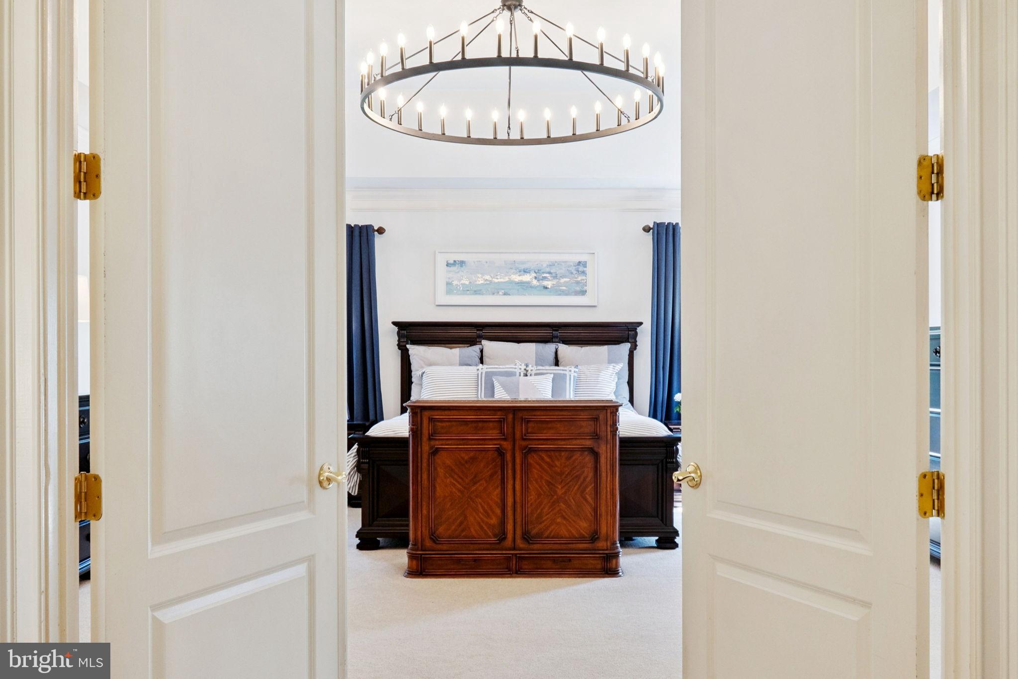 LOUDOUN VALLEY ESTATES - Residential