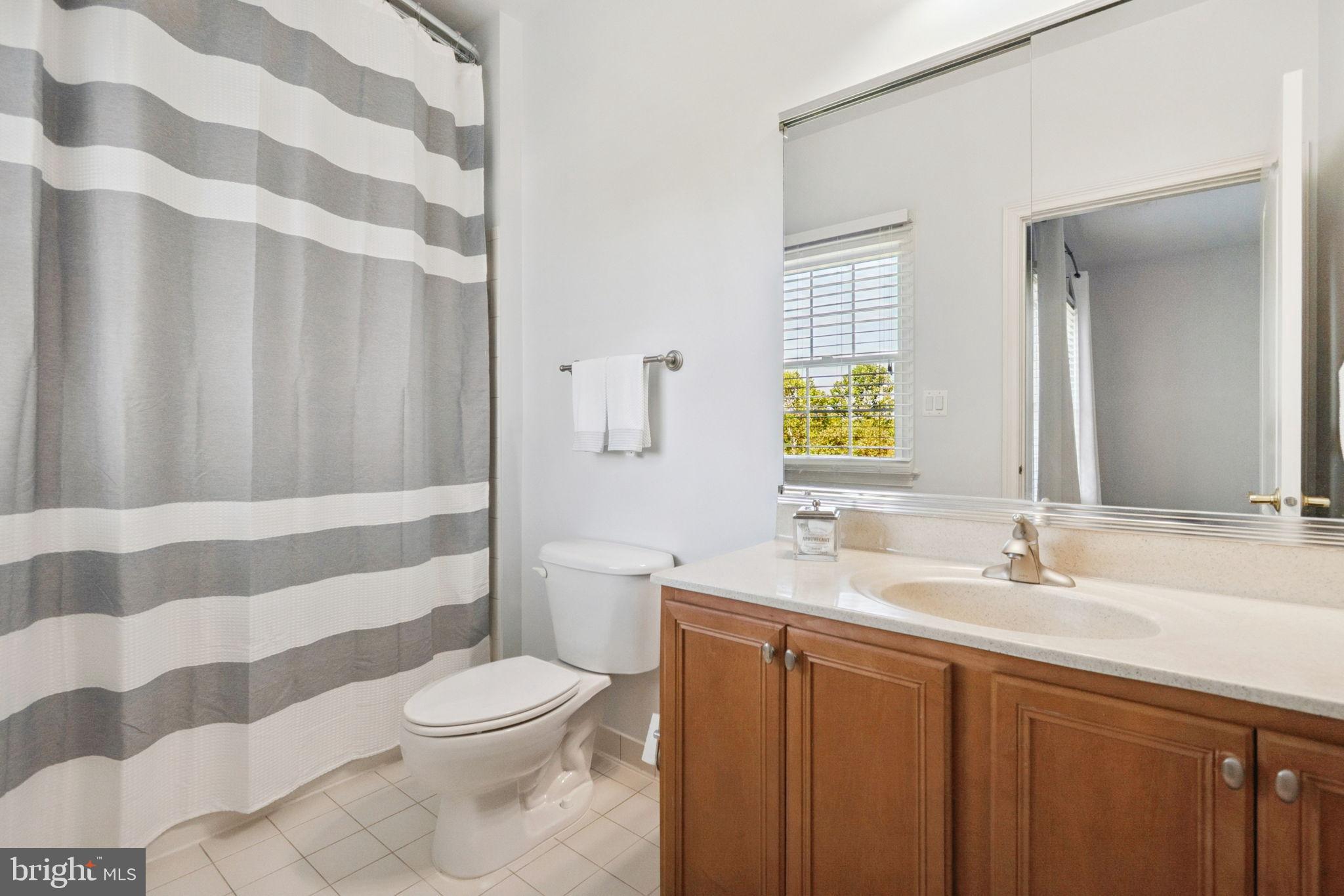 LOUDOUN VALLEY ESTATES - Residential