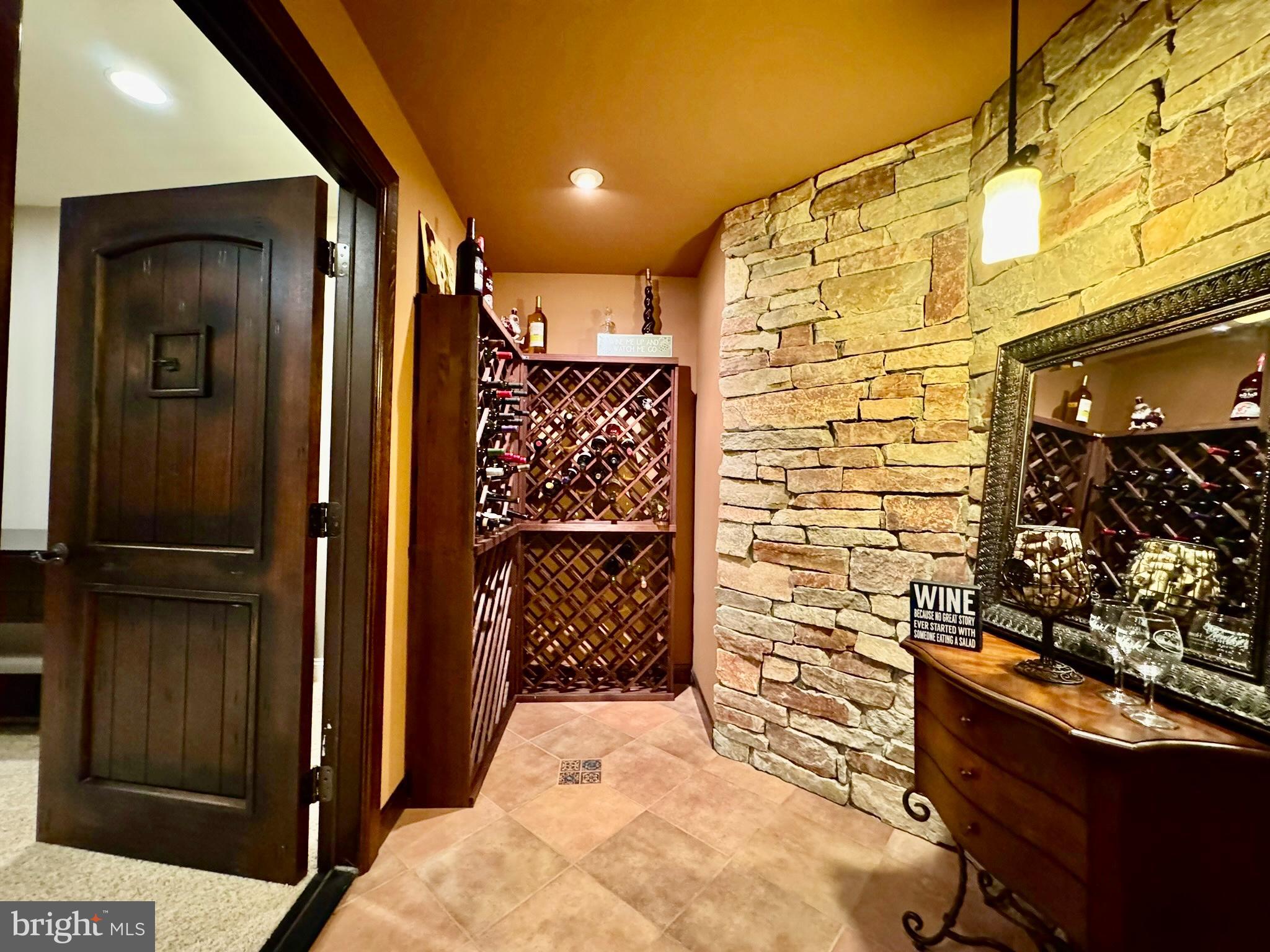 LOUDOUN VALLEY ESTATES - Residential