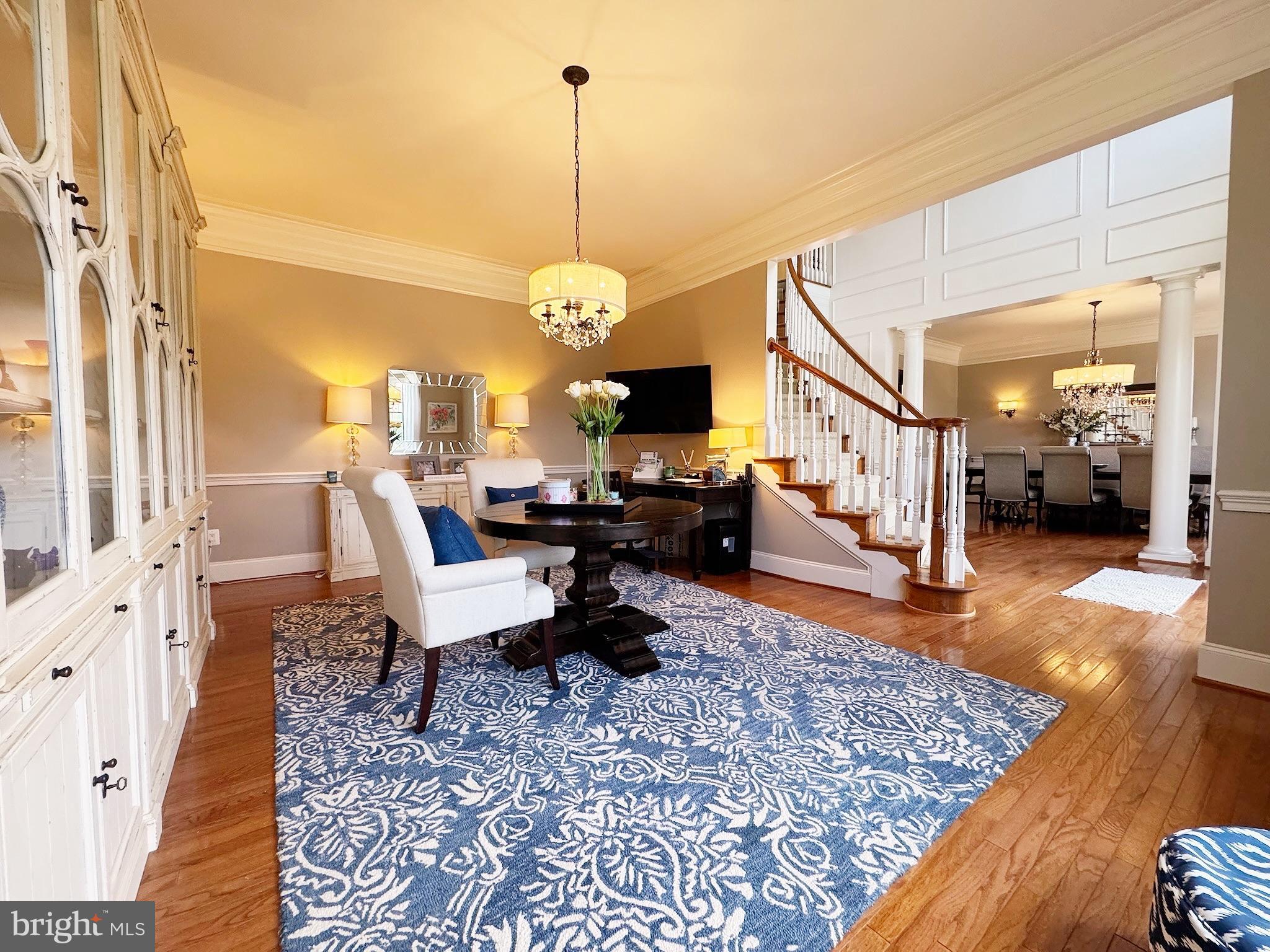 LOUDOUN VALLEY ESTATES - Residential