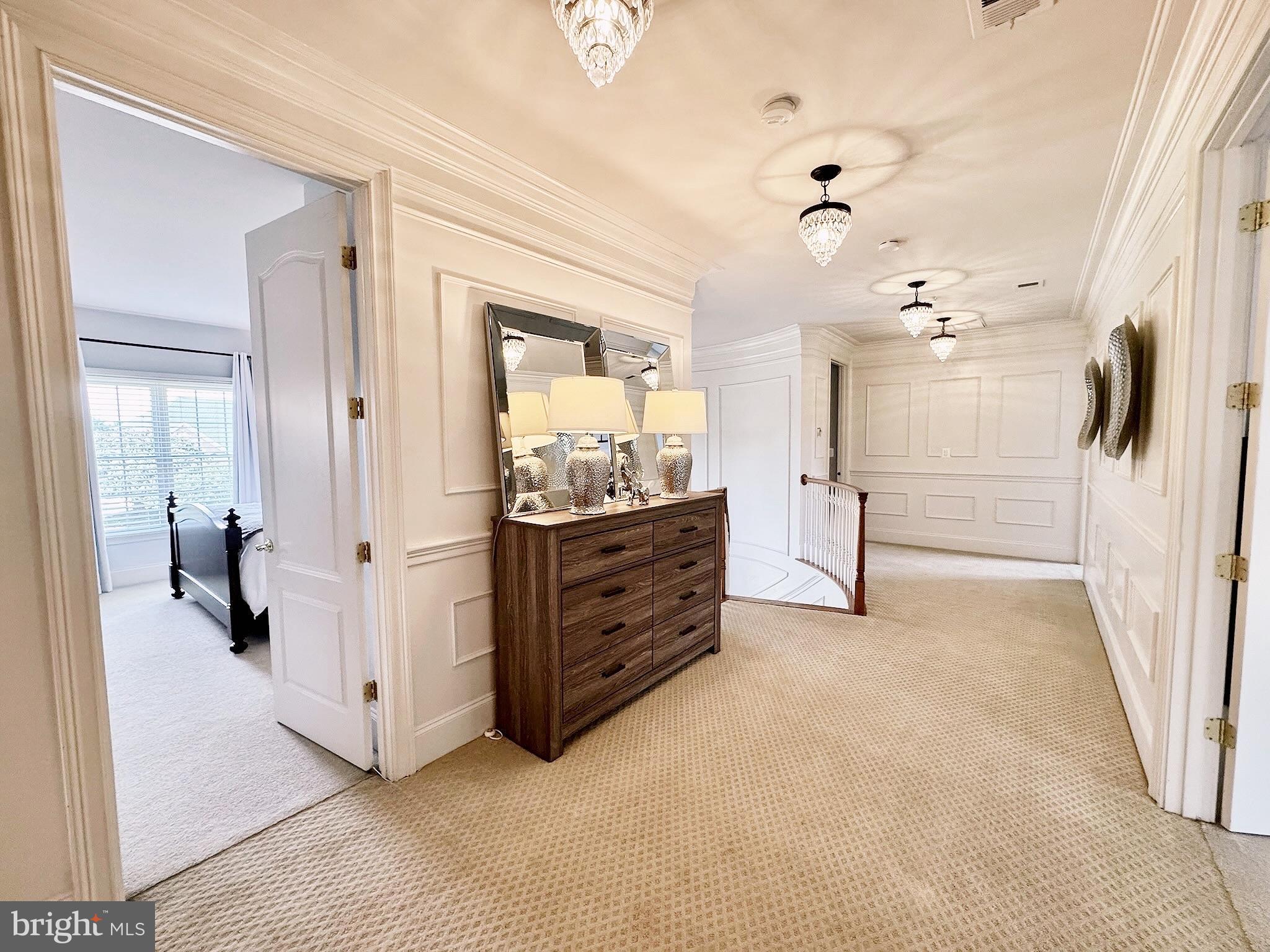 LOUDOUN VALLEY ESTATES - Residential