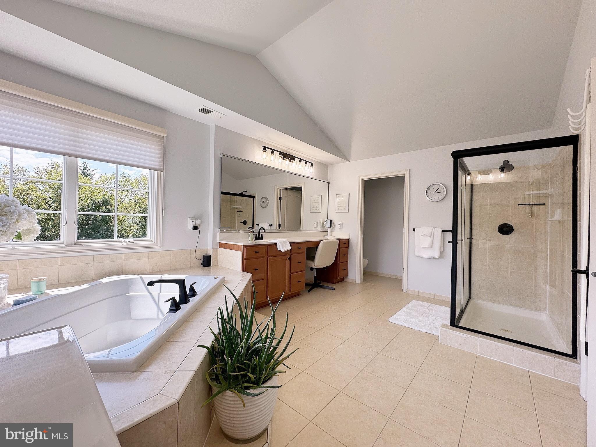 LOUDOUN VALLEY ESTATES - Residential