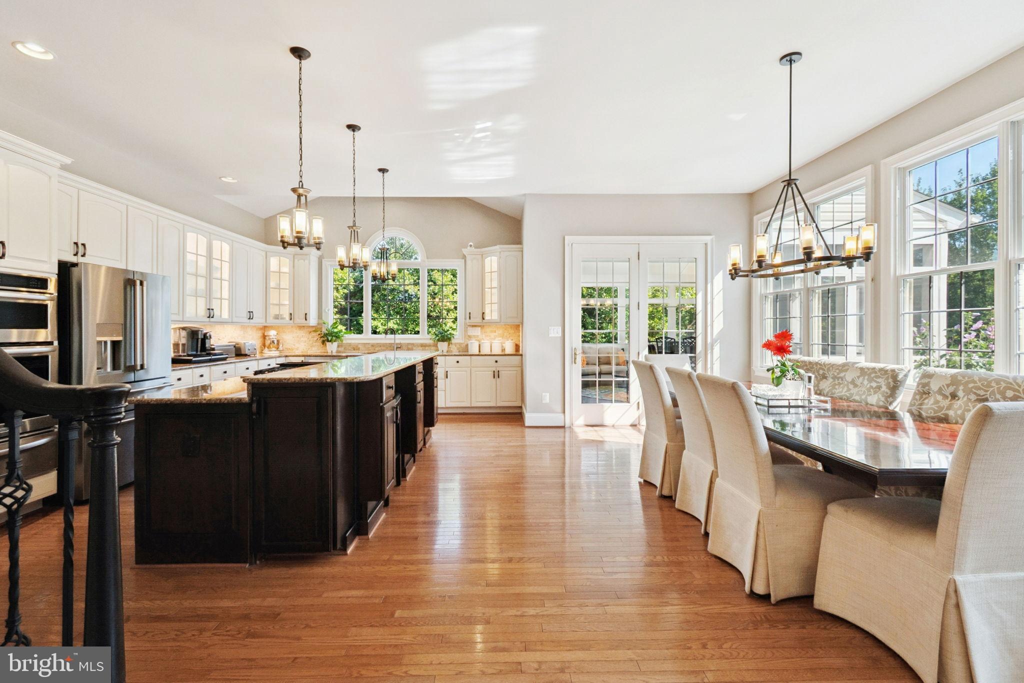 LOUDOUN VALLEY ESTATES - Residential