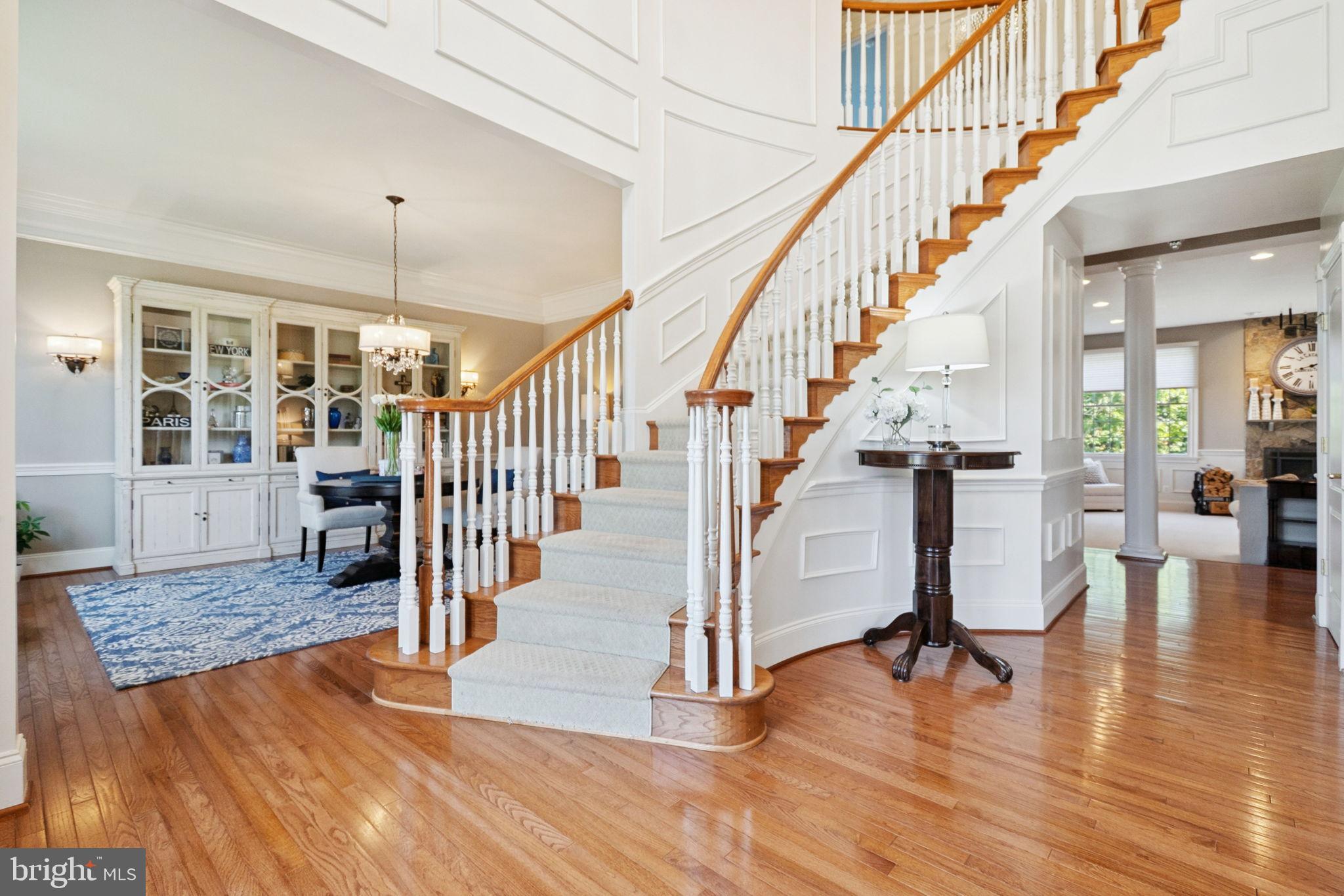 LOUDOUN VALLEY ESTATES - Residential