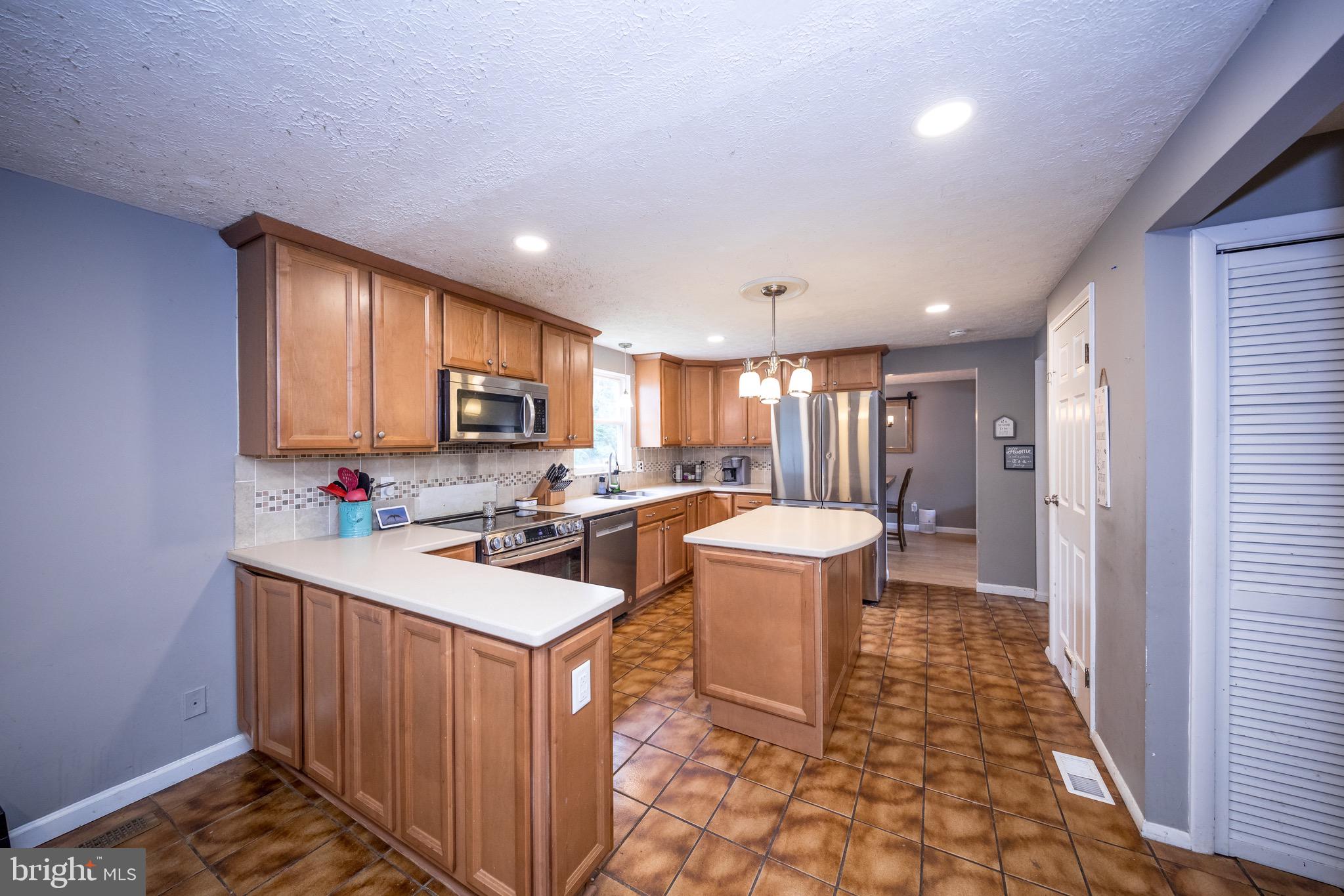 1651 KREITLER VALLEY ROAD