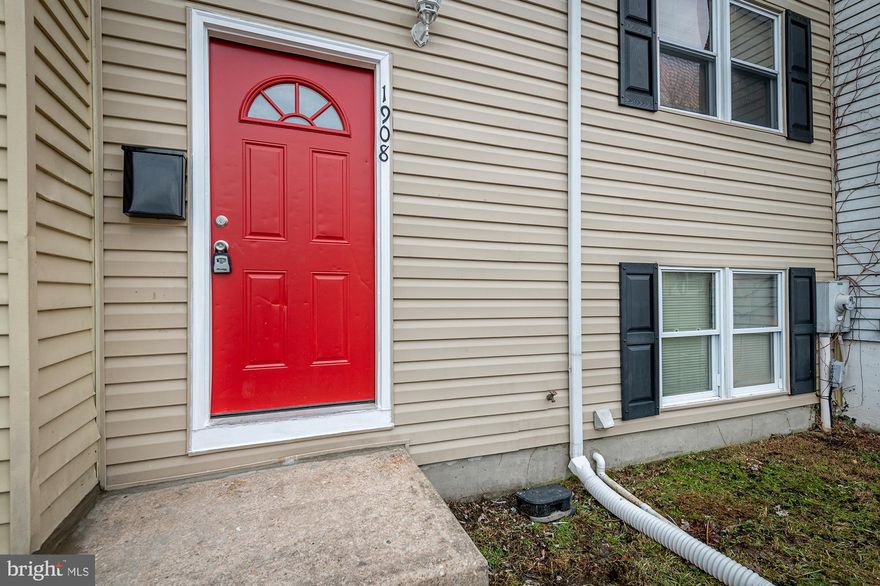 Newly renovated top to bottom townhouse ready for the new owner. Main level features trendy gleaming hardwood floors, contemporary built-ins, oversized windows, newly updated kitchen with new quartz countertops, and a half bath. Second spacious level presents 3 large bedrooms and a newly renovated beautiful bathroom with gorgeous tile and brand new vanity. Lower level is a perfect space for a family room or a den, also featuring a full bathroom. Walk-out patio is a nice and private space for family gatherings and cookouts.
