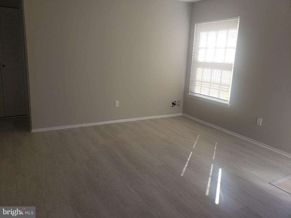 WESTPHALIA WOODS - Residential