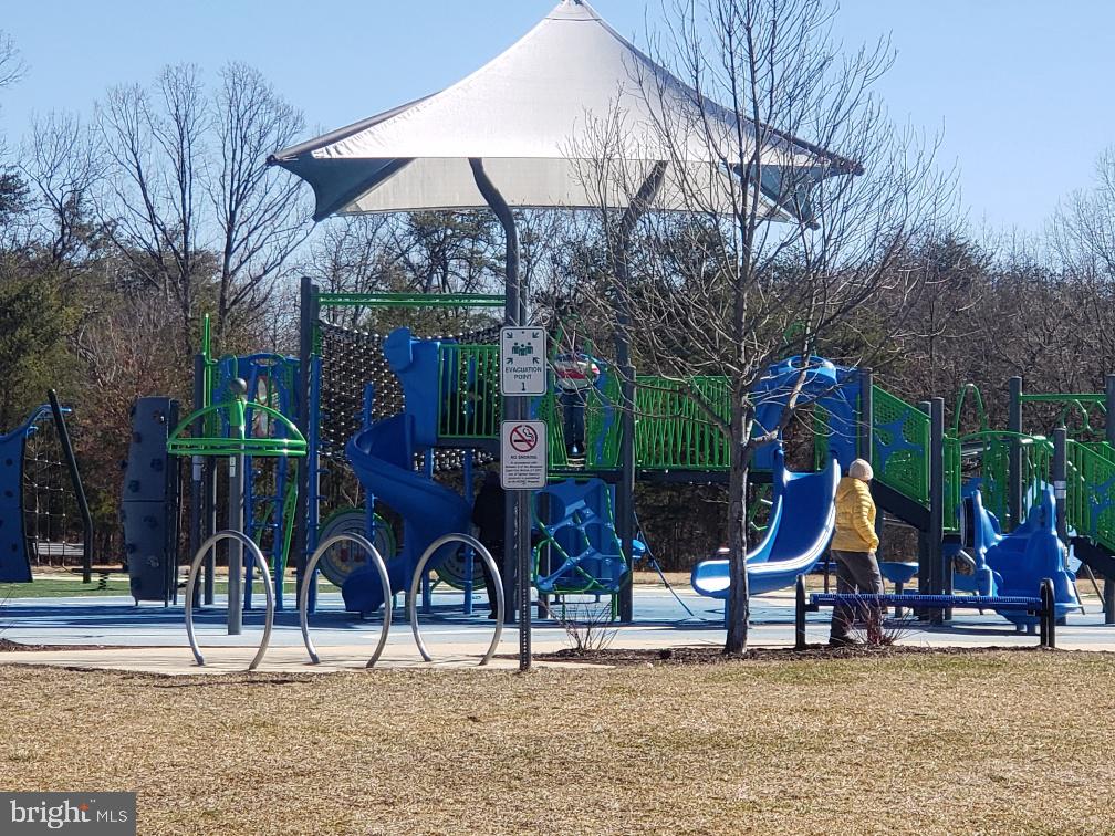 WESTPHALIA WOODS - Residential