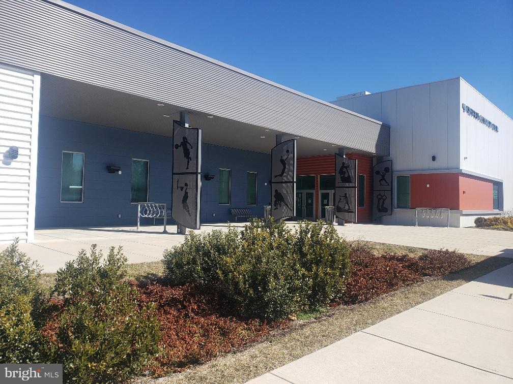 WESTPHALIA WOODS - Residential