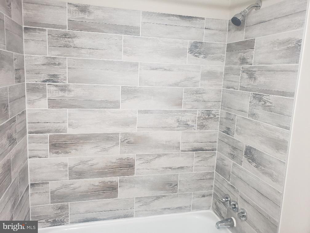 WESTPHALIA WOODS - Residential