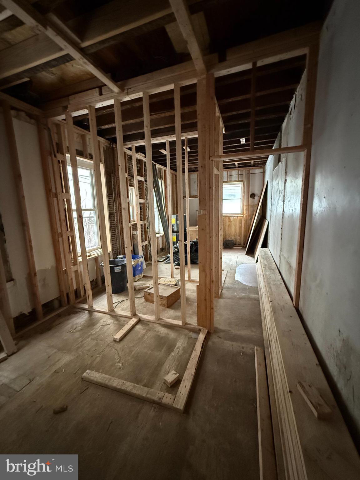 PASSYUNK SQUARE - Residential Income