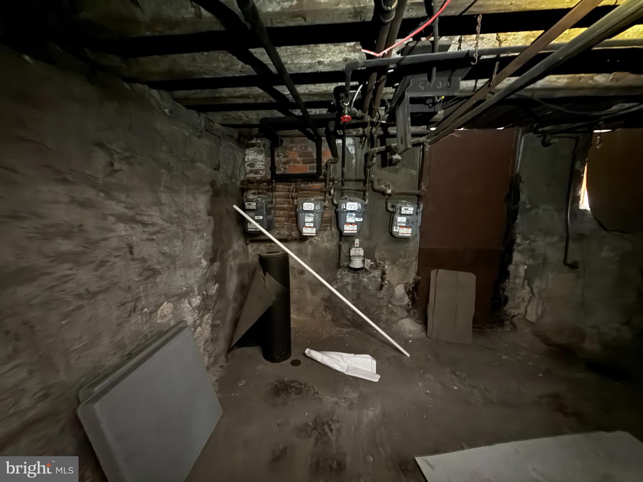 PASSYUNK SQUARE - Residential Income