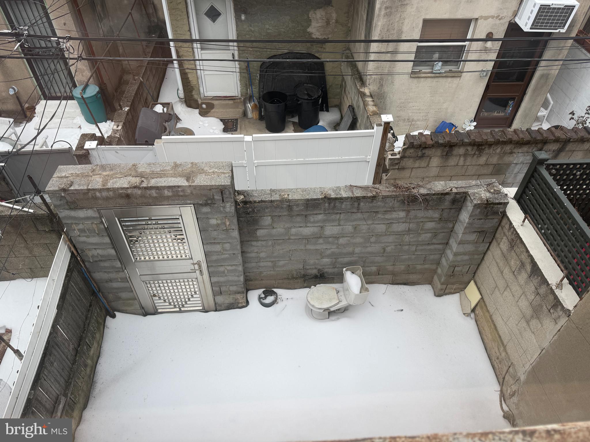 PASSYUNK SQUARE - Residential Income