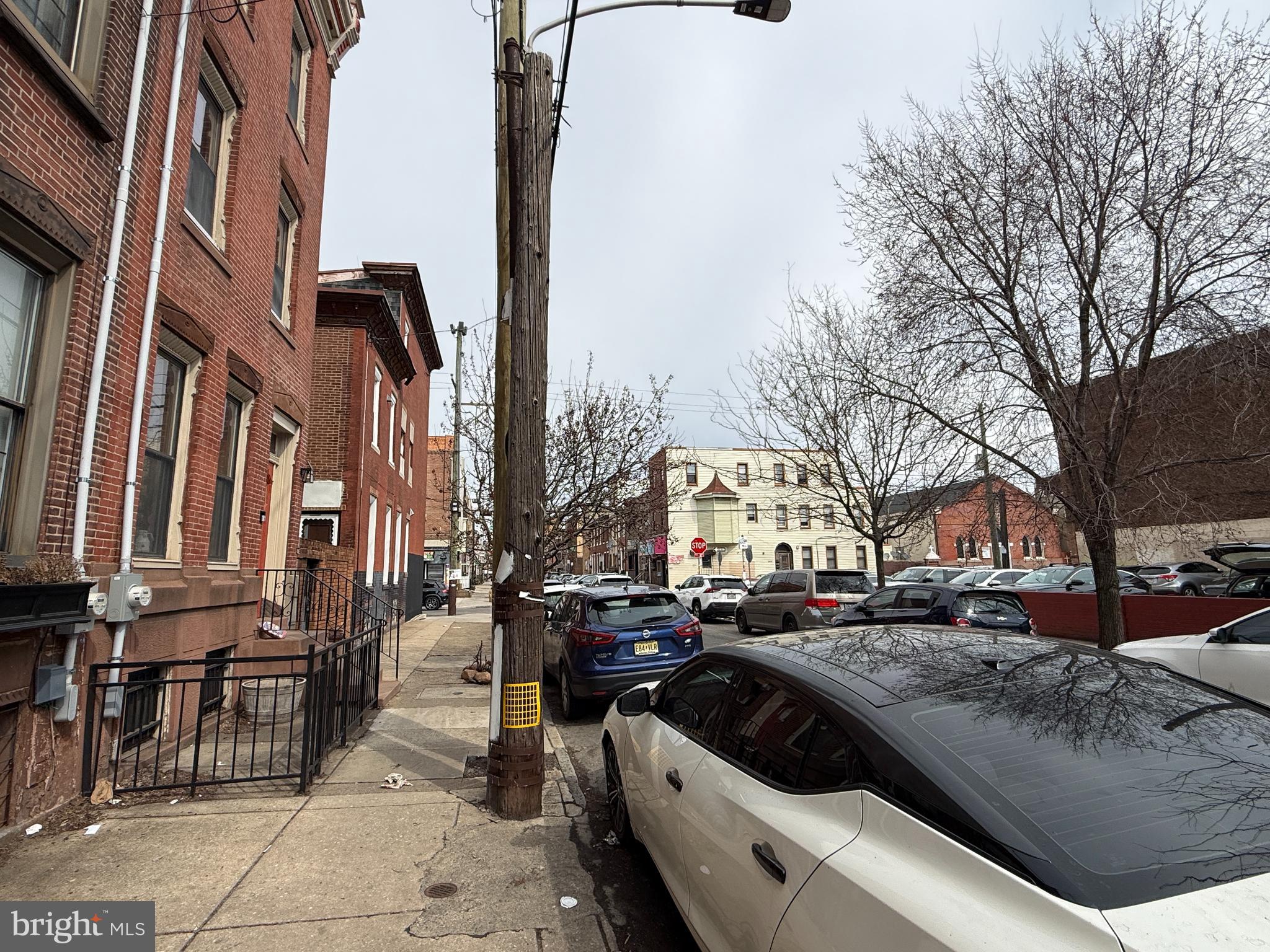 PASSYUNK SQUARE - Residential Income