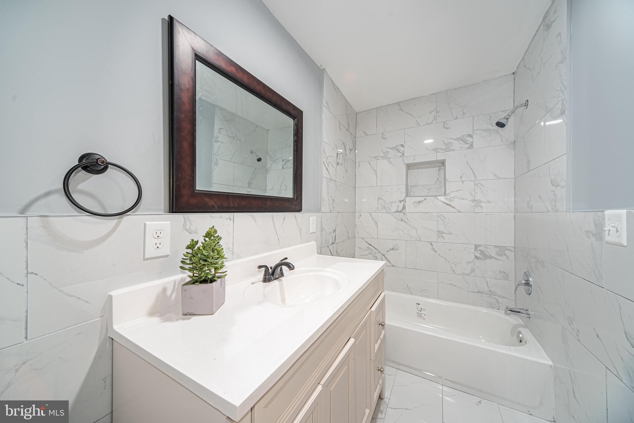 OLIVER - Residential