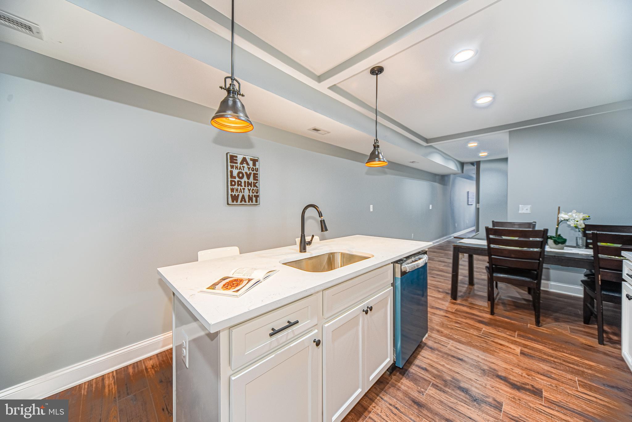 OLIVER - Residential