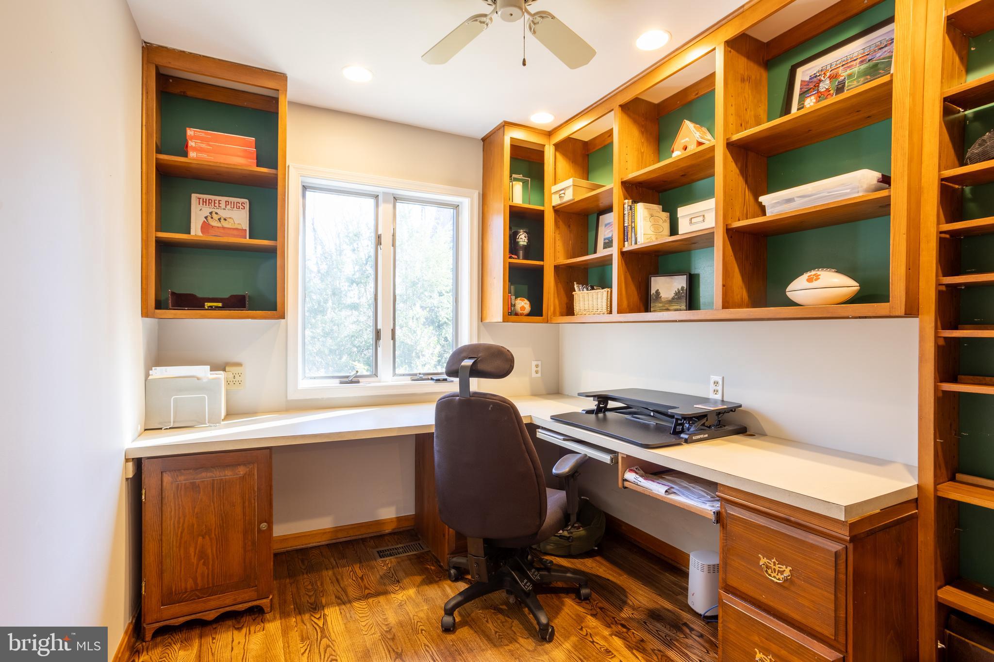 TALL TIMBERS - Residential