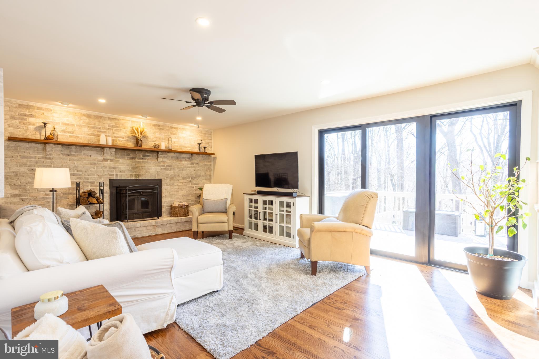 TALL TIMBERS - Residential