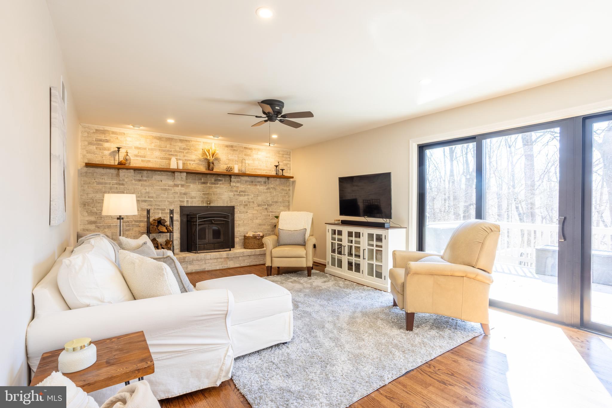 TALL TIMBERS - Residential