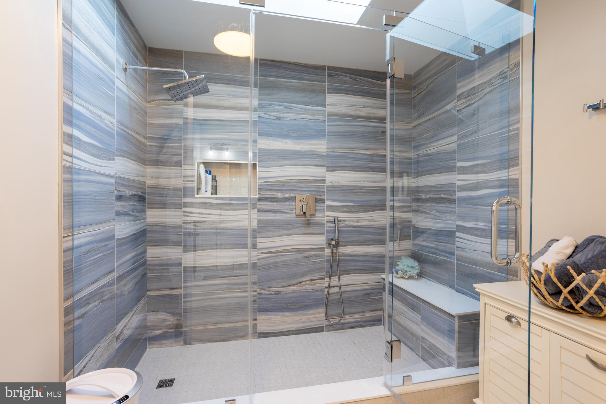 TALL TIMBERS - Residential