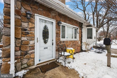 624 E SPRINGFIELD ROAD SPRINGFIELD PA 19064