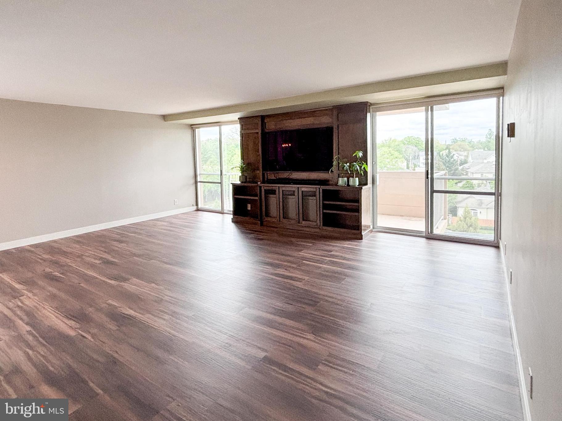 2401 PENNSYLVANIA 614
