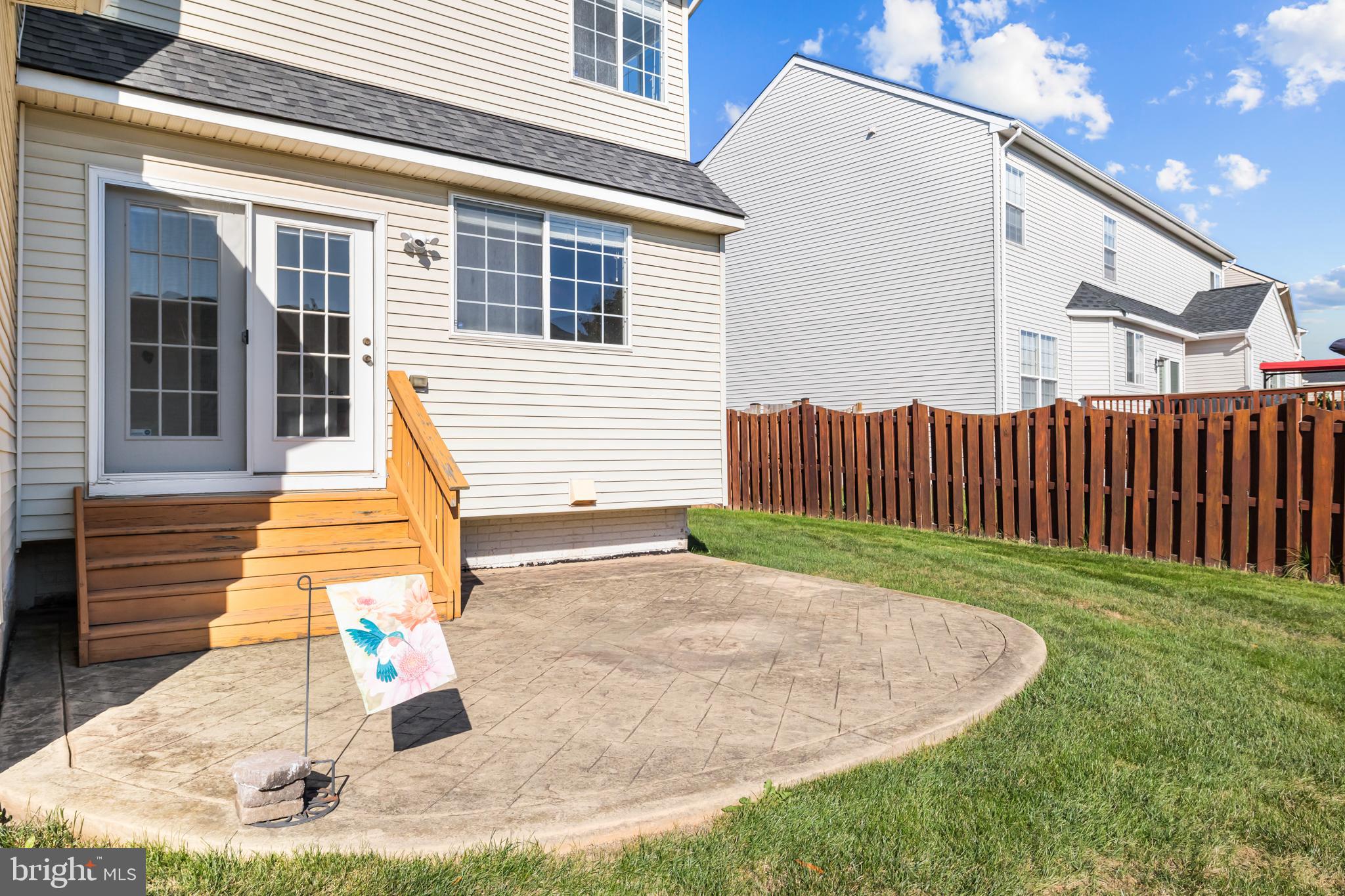 LANIER FARMS - Residential