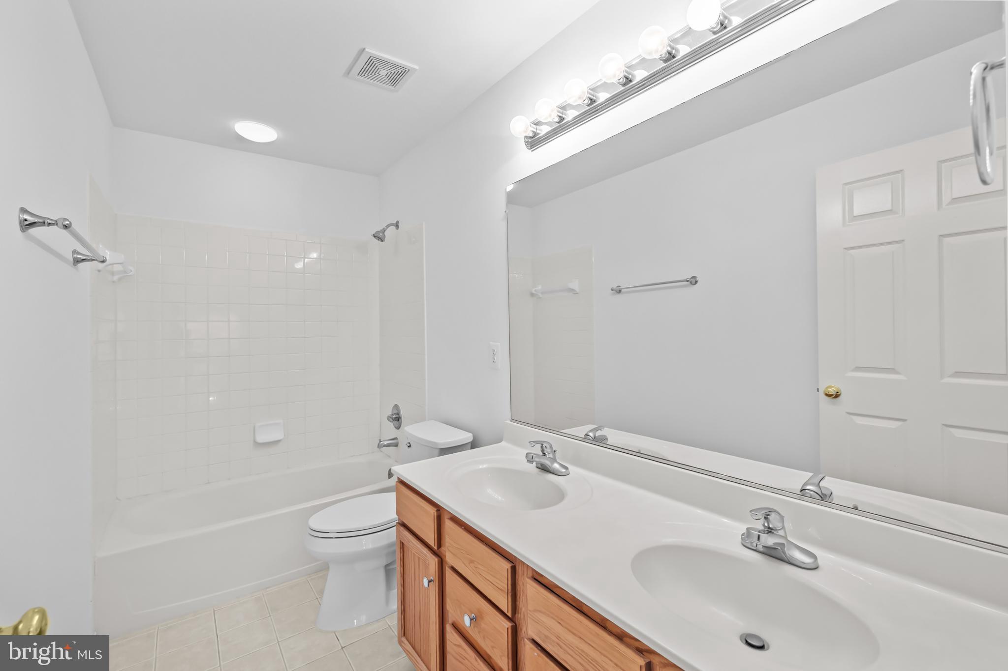 LANIER FARMS - Residential