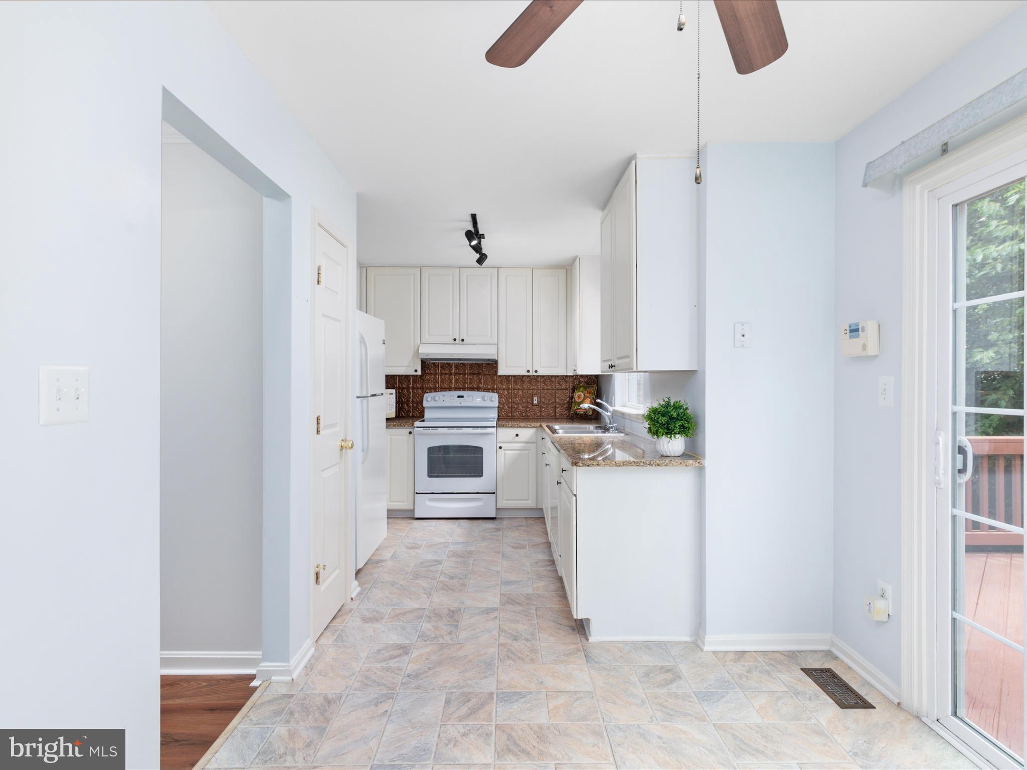 SAYBROOKE - Residential