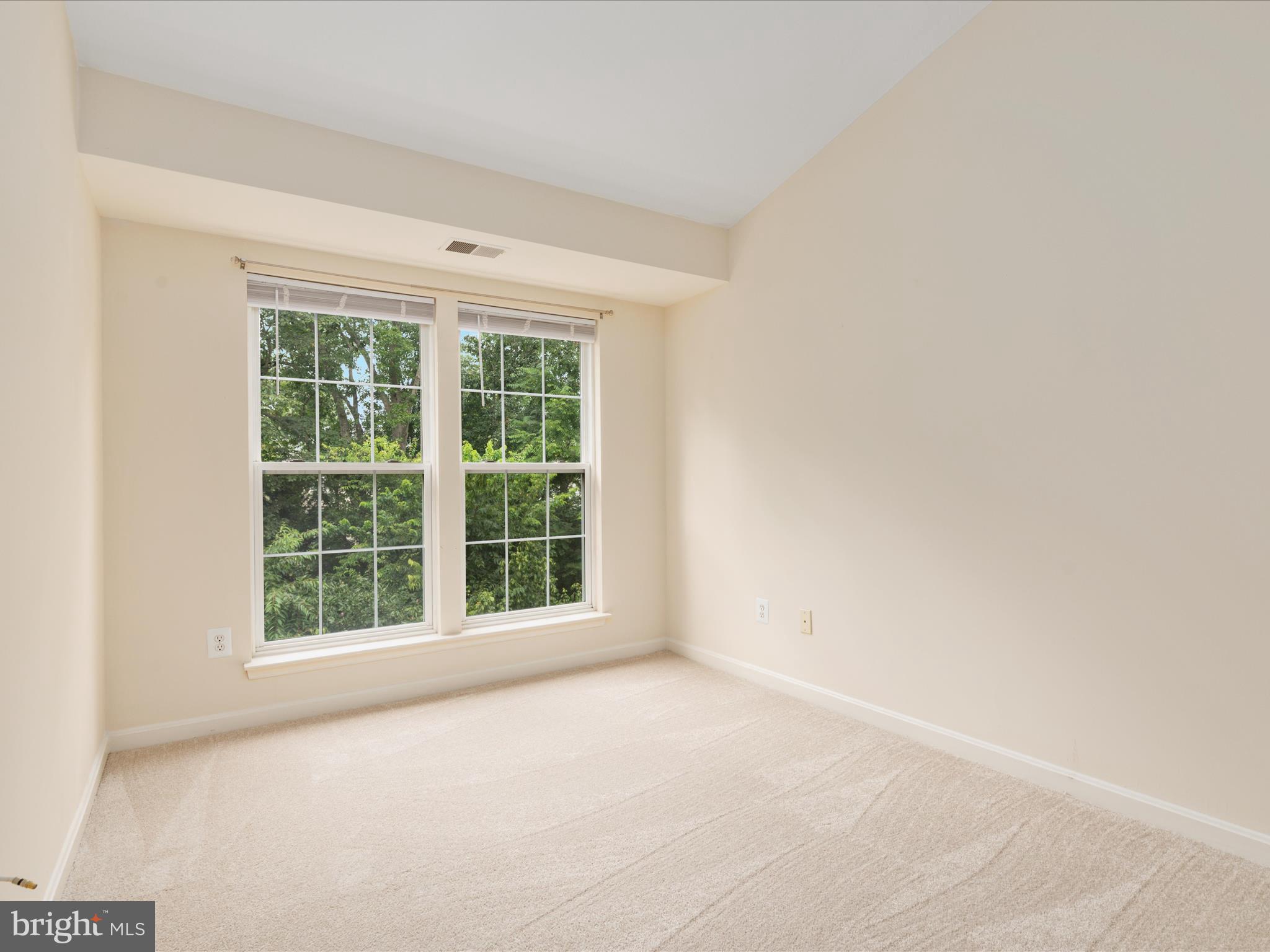 SAYBROOKE - Residential