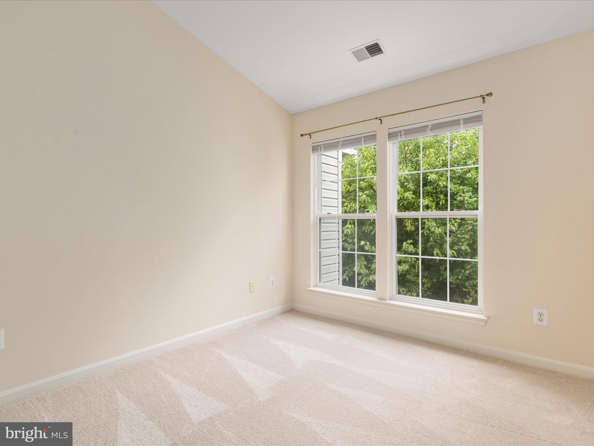 SAYBROOKE - Residential