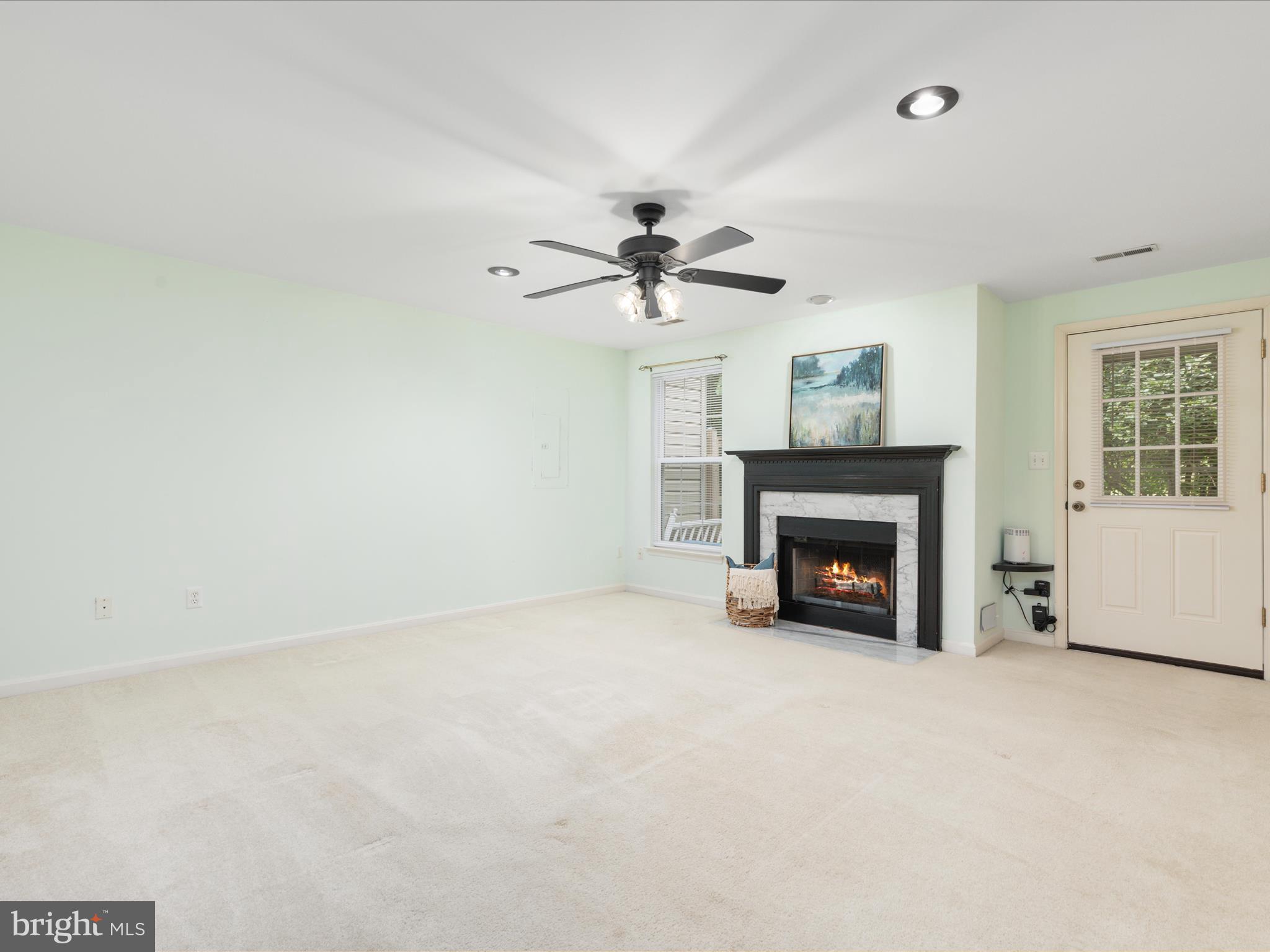 SAYBROOKE - Residential