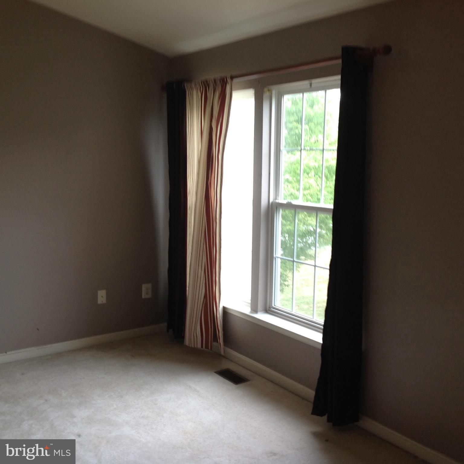 PENNSYLVANIA CROSSING - Residential Lease