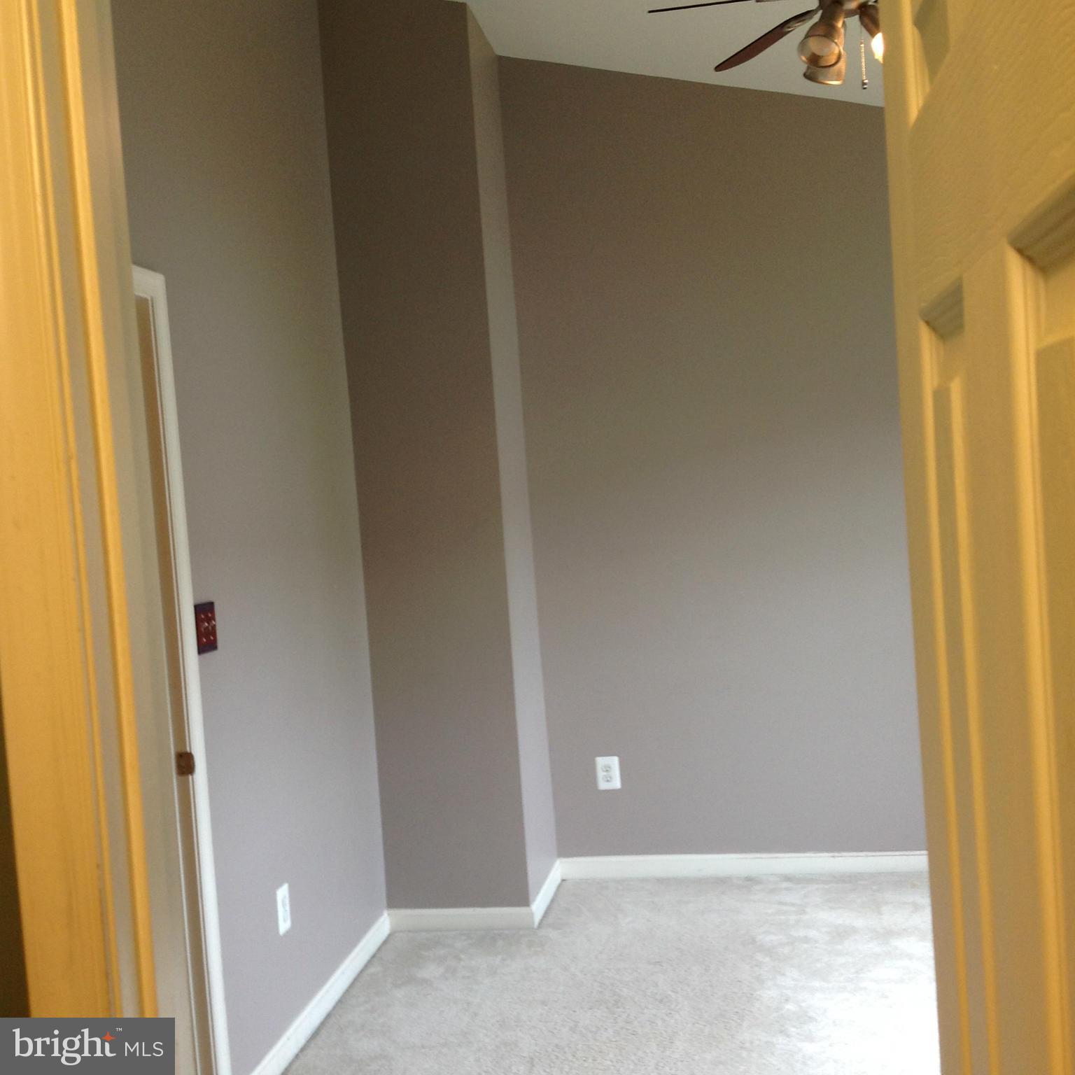 PENNSYLVANIA CROSSING - Residential Lease