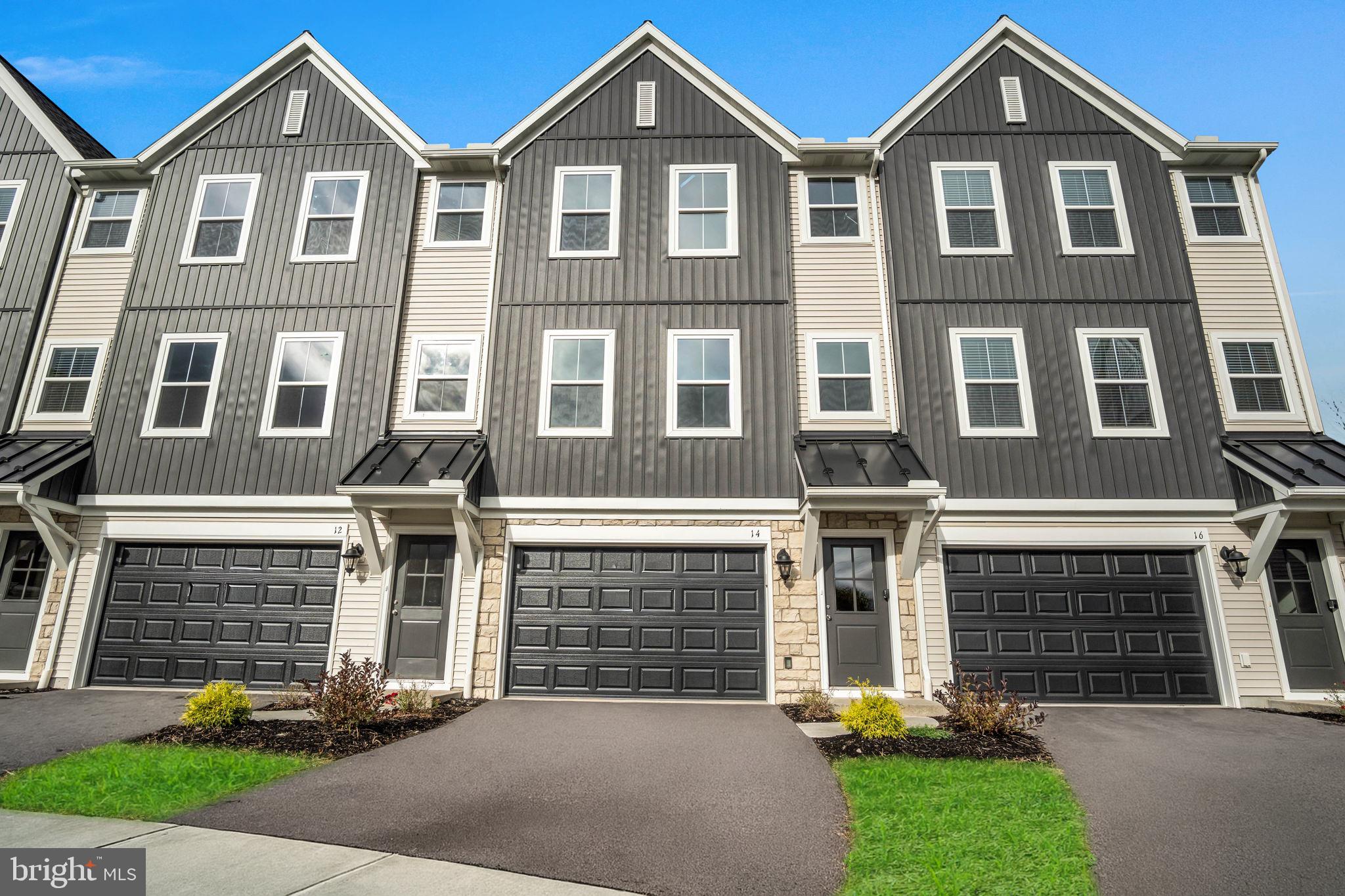 CREEK TERRACE - Residential