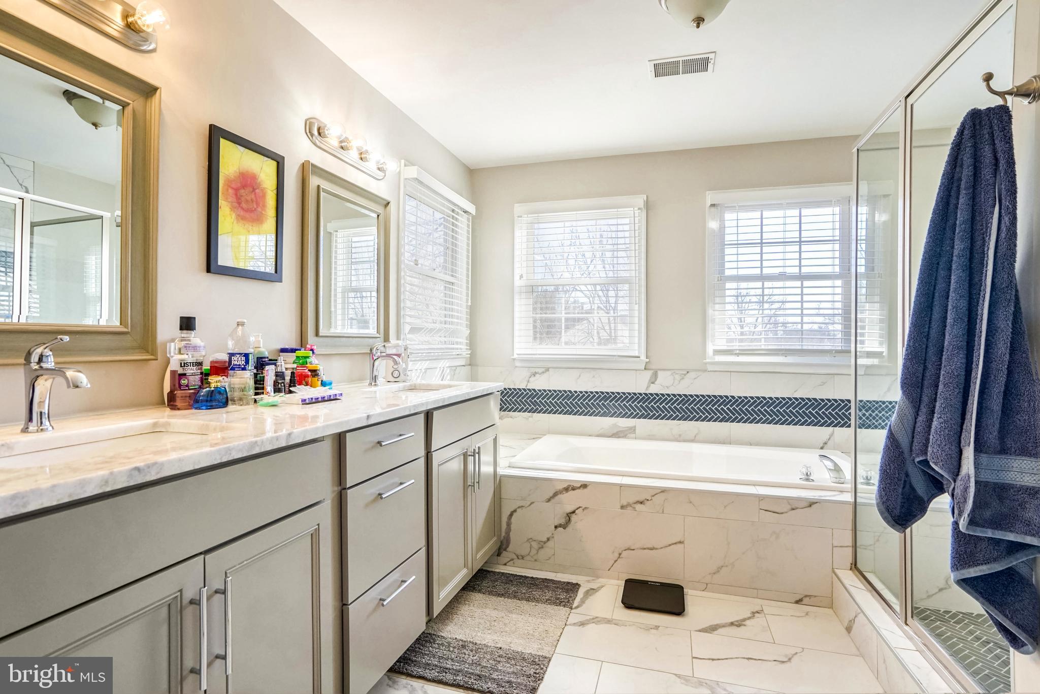 CASCADES LOWES ISLAND - Residential