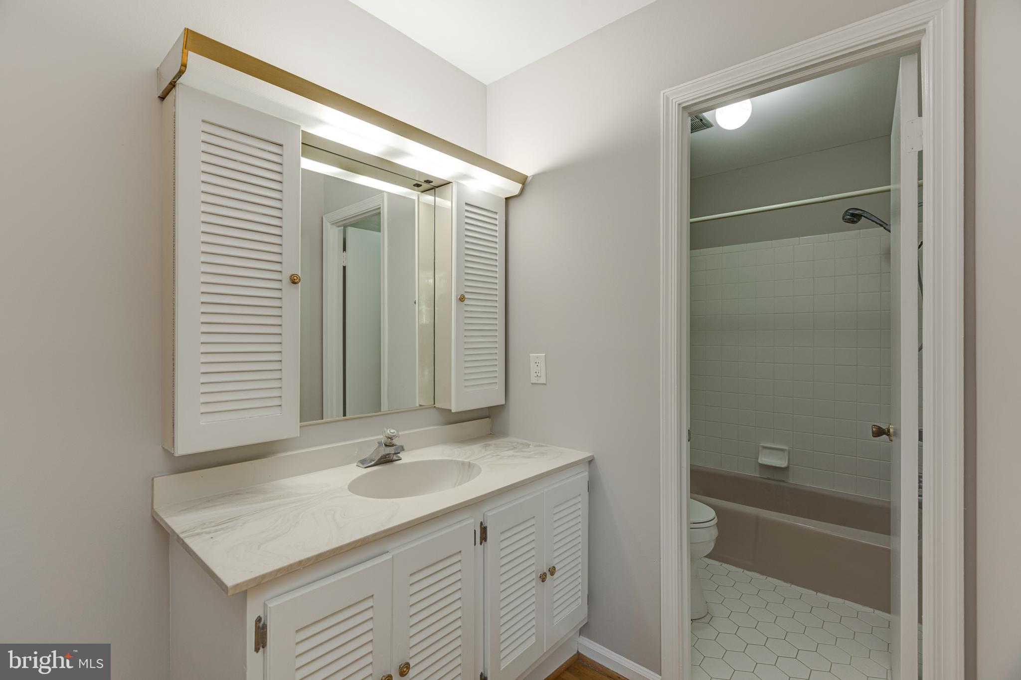 HEYWOOD GLEN - Residential