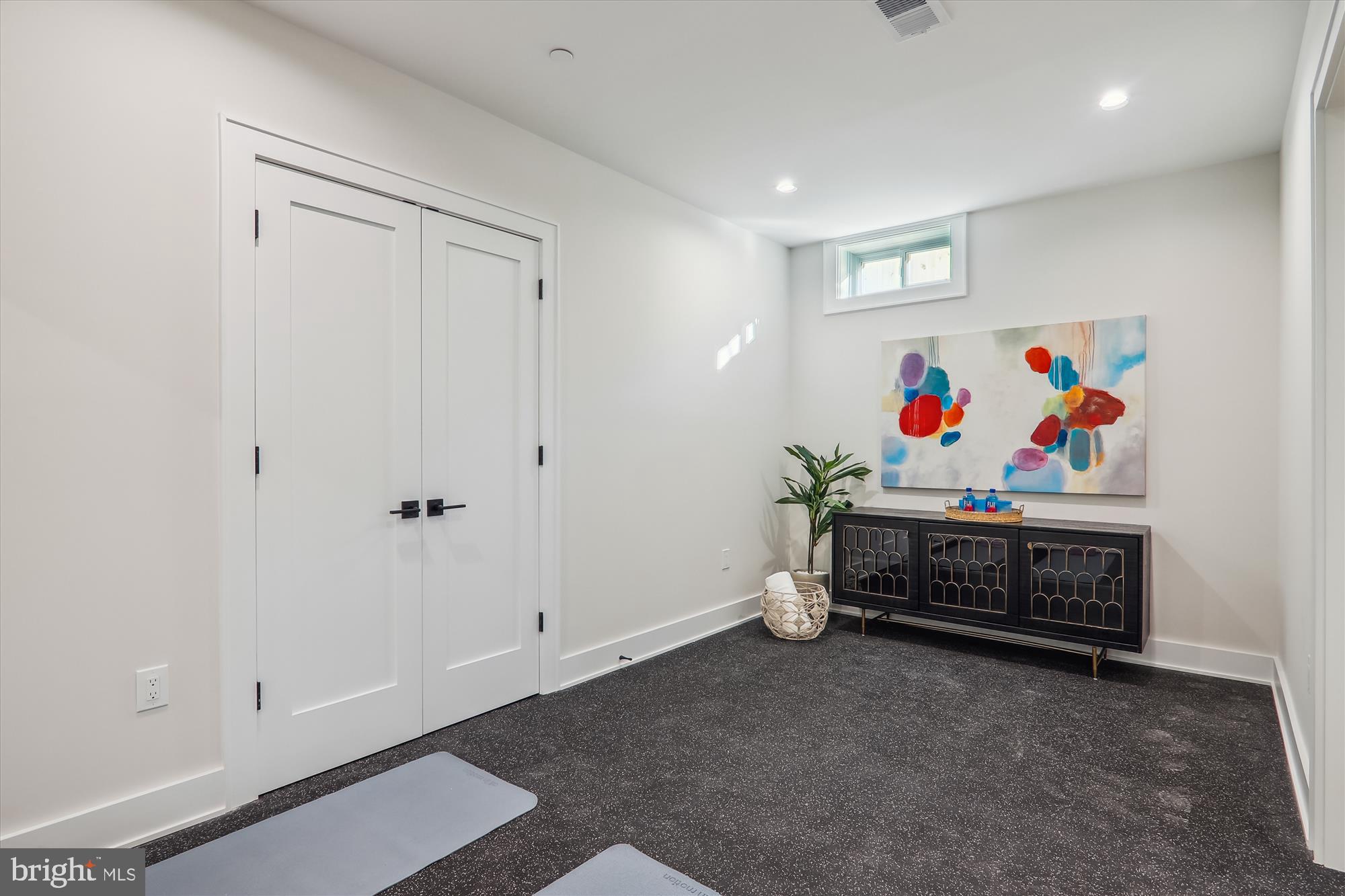 GARRETT PARK ESTATES - Residential