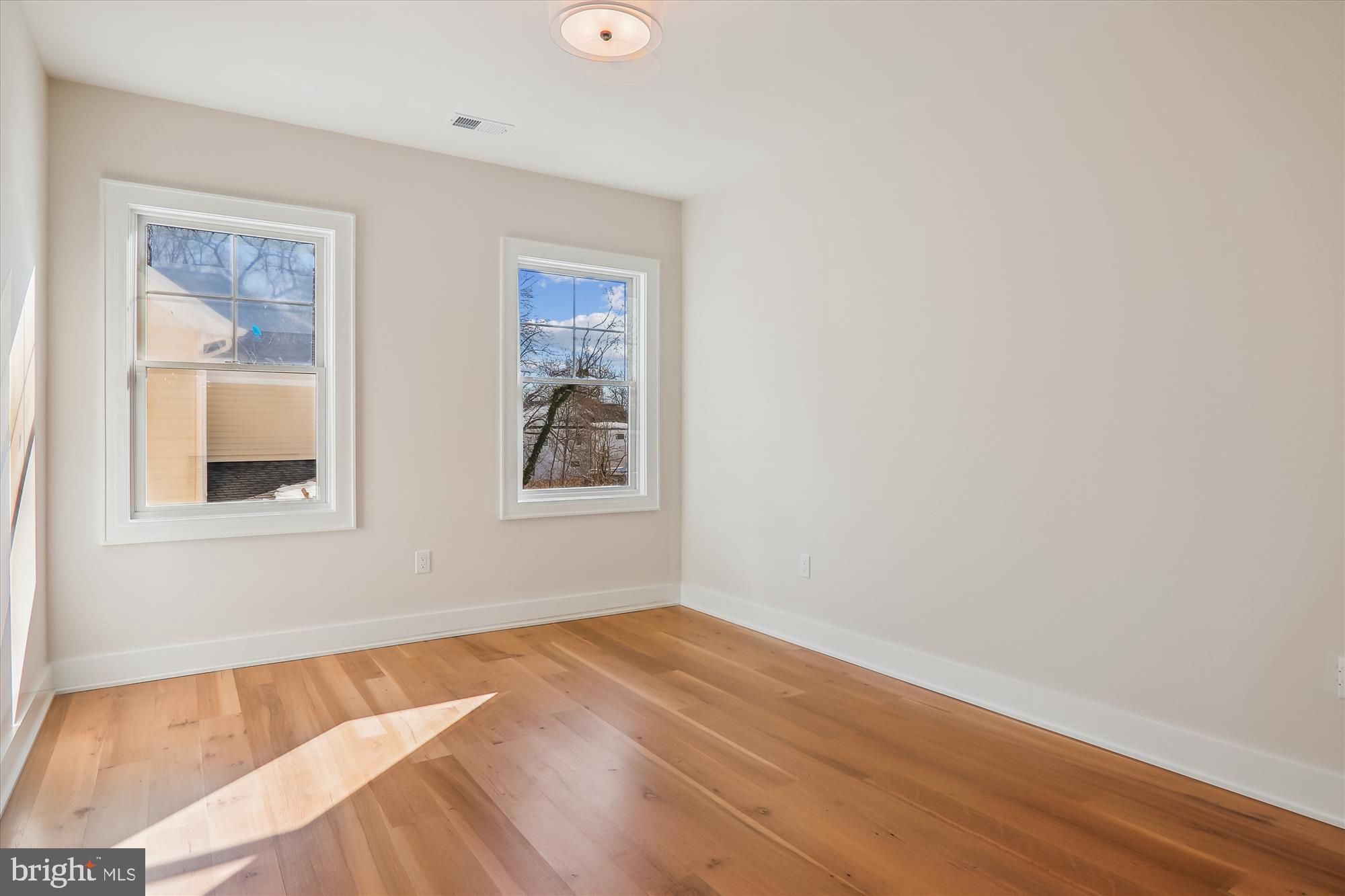 GARRETT PARK ESTATES - Residential