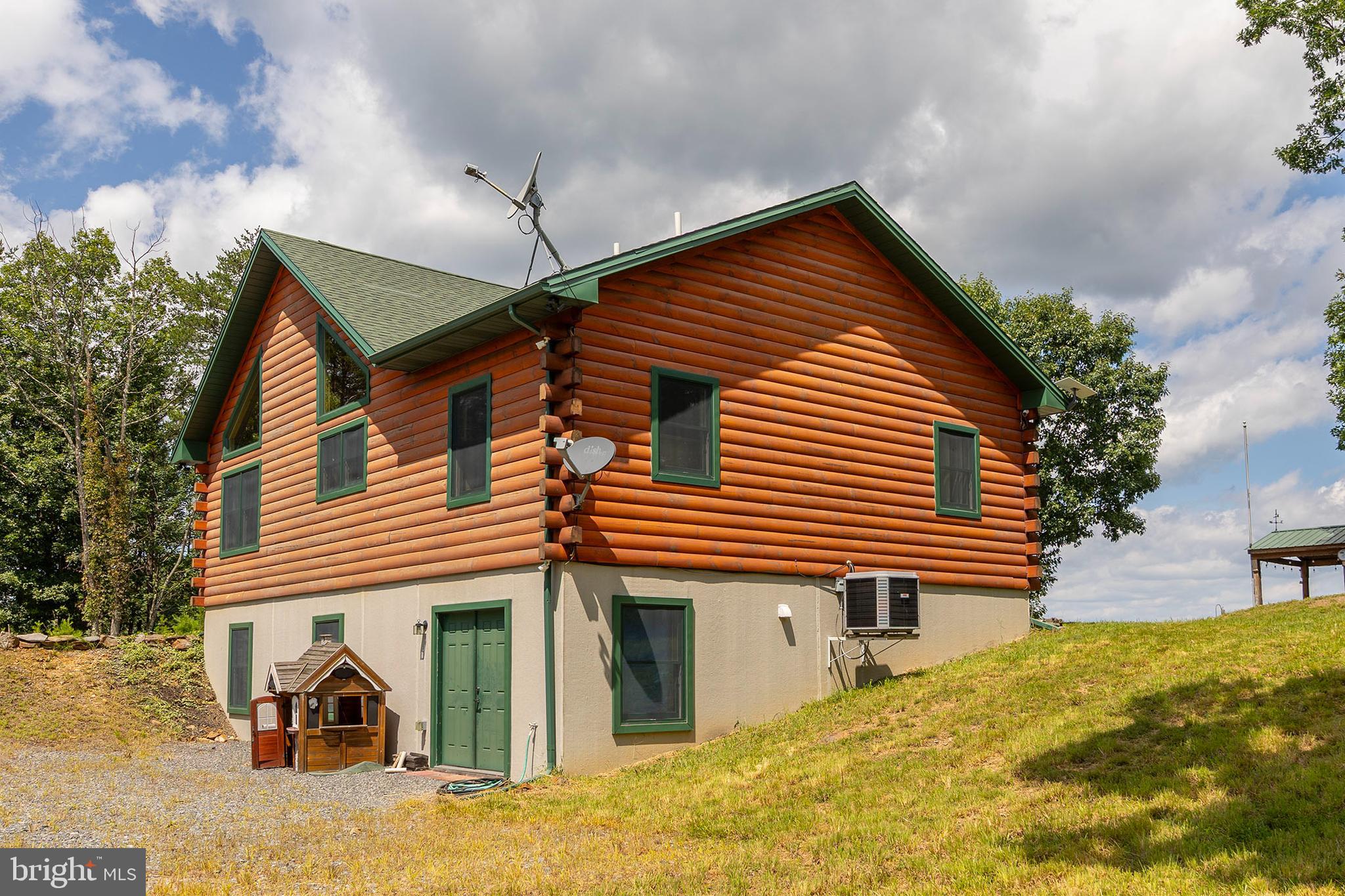 770 STAUBWOODS DRIVE