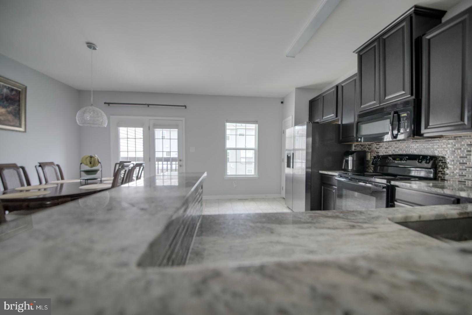 31 VILLAGE GREEN LANE