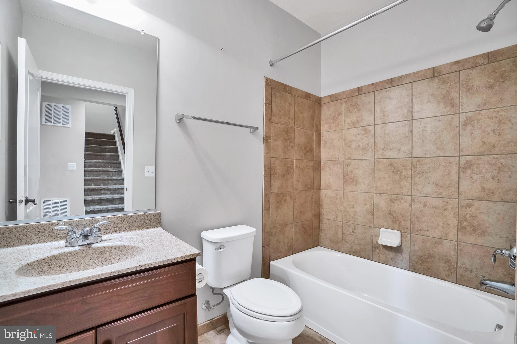 DOMINION VALLEY COUNTRY CLUB - Residential