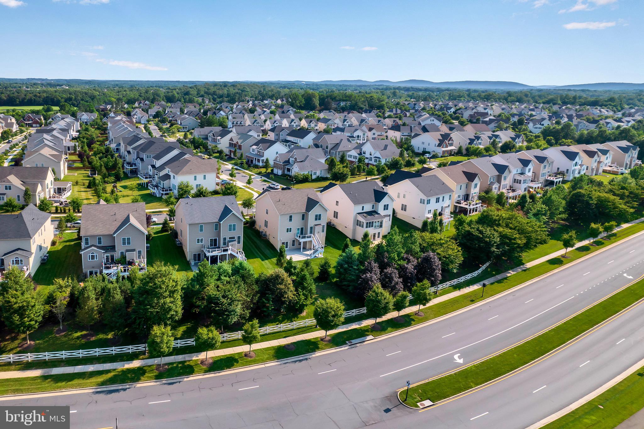 DOMINION VALLEY COUNTRY CLUB - Residential