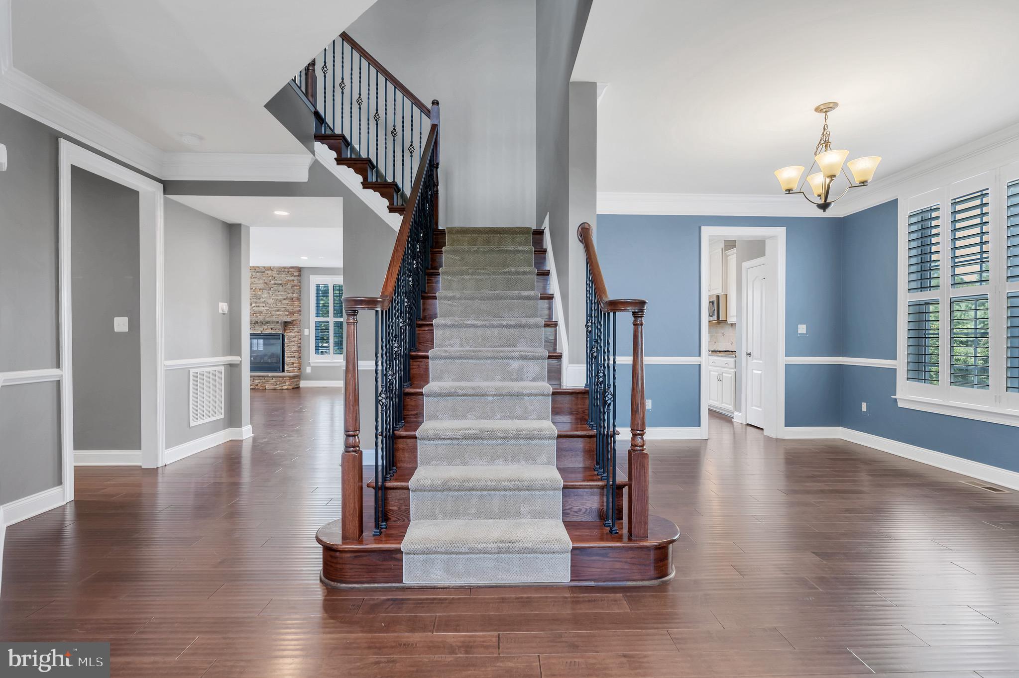 DOMINION VALLEY COUNTRY CLUB - Residential