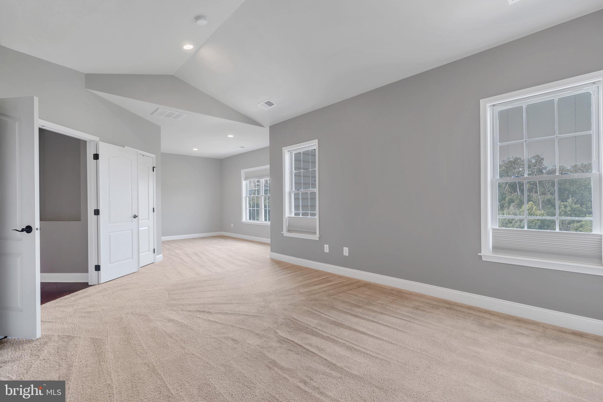 DOMINION VALLEY COUNTRY CLUB - Residential