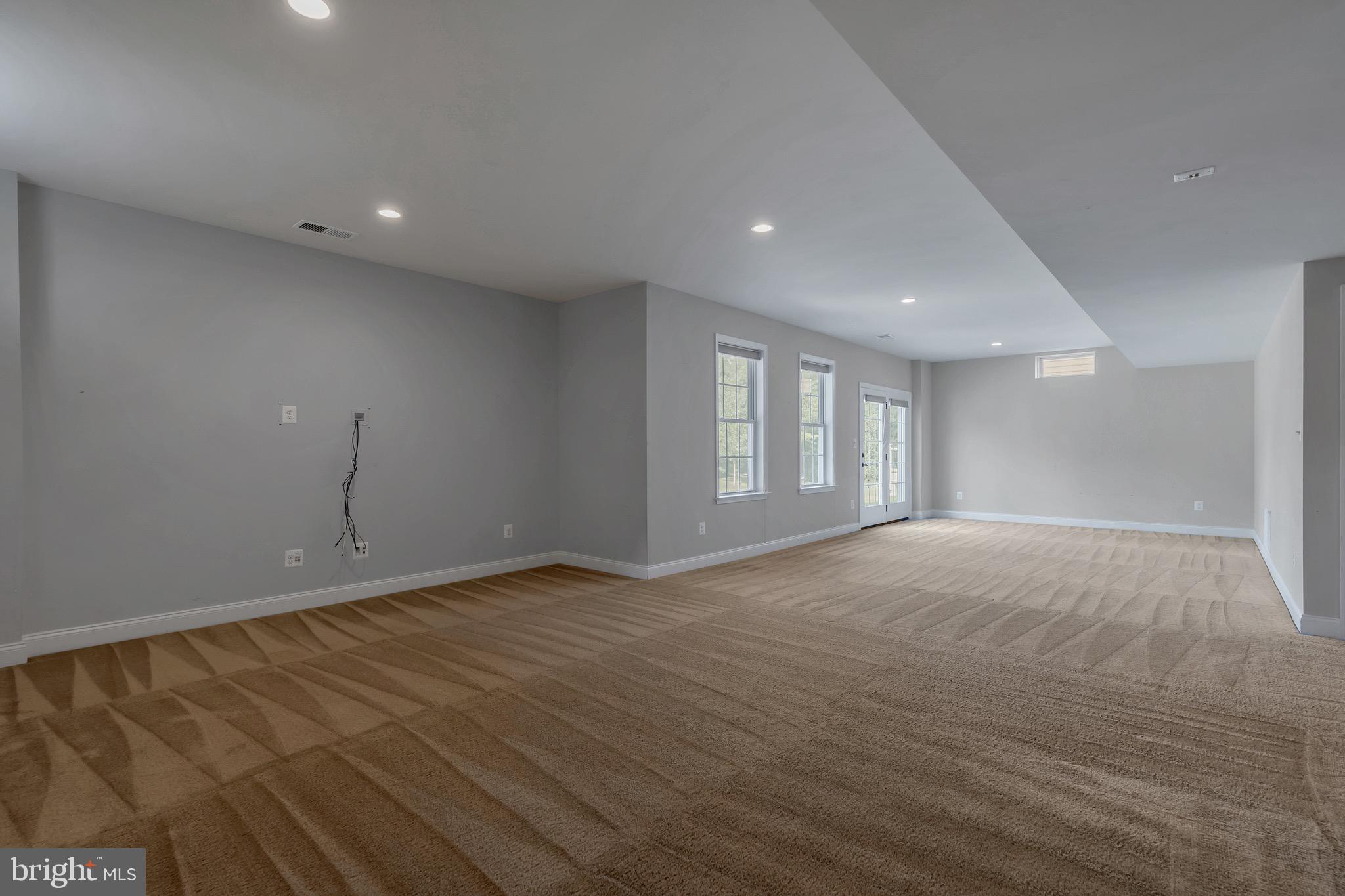 DOMINION VALLEY COUNTRY CLUB - Residential